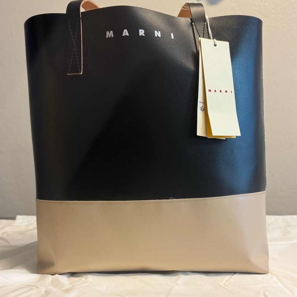 Marni Museo Leather Tote Bag – Black & Beige – NWT